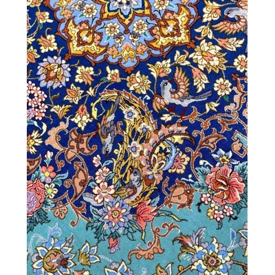 "New Persian rug from Isfahan, Iran, 350 cm x 250 cm, showcasing wool and silk blend by master weaver Ali Karbasizadeh."