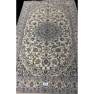  Hand-Knotted Nain Rug: A Blend of Silk and Wool