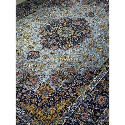 "High-density Persian rug, 350 cm x 250 cm, silk and wool blend, handwoven by master weaver Ali Karbasizadeh."