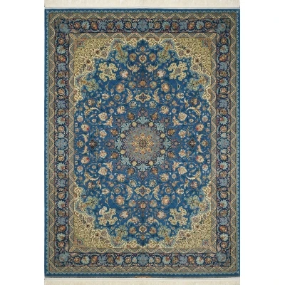 Hand-Knotted Silk Persian Rug – Luxurious Persian rug handmade in Isfahan, featuring a blend of wool and silk with intricate, elegant designs.