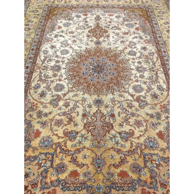 "Luxury Persian carpet featuring an intricate gold and ivory pattern, perfect for elegant interiors and collectors."