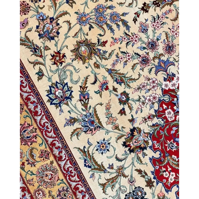 "Exquisite Persian Alvandie Rug for Sale - Handwoven Isfahan Carpet, 7.7x5.1 feet"