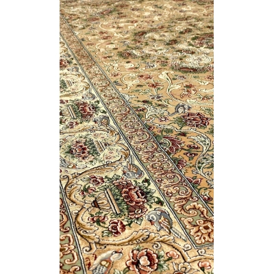 "Designer Isfahan Rug - Persian Rug with Silk & Wool, Hand-knotted, 6mm Thickness, 5.9x3.9 feet, Made in Iran"
