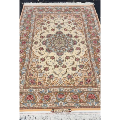 "Premium Isfahan Persian rug, handwoven in Iran using wool and silk, 220 cm x 150 cm. Stunning floral motifs, dense 810,000 knots/m², perfect for adding elegance to any living space."