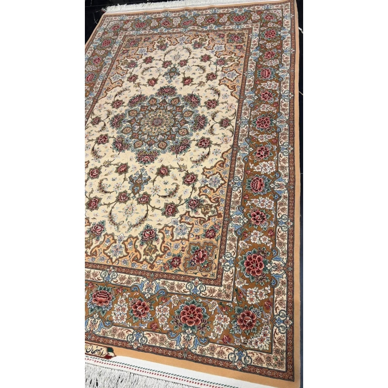 "Luxurious Persian Isfahan rug, hand-knotted with silk and wool. Size: 220 cm x 150 cm (7.2 x 4.9 feet), knot density 810,000/m², showcasing Persian artistry and cultural heritage."
