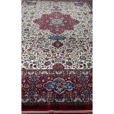 "Antique Persian rug from Iran, hand-knotted Isfahan rug, 330x215 cm"
