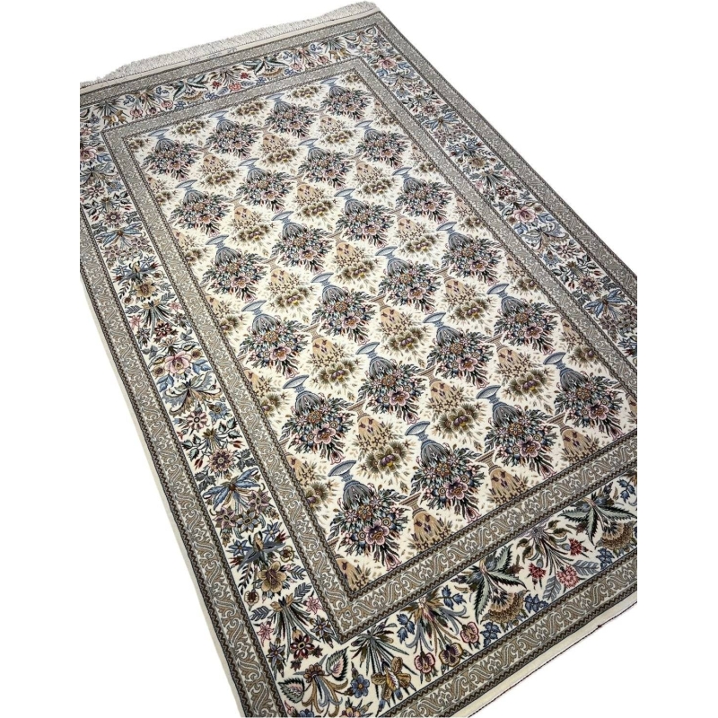 "Luxury Persian rug with silk and wool blend, knotted in Isfahan"