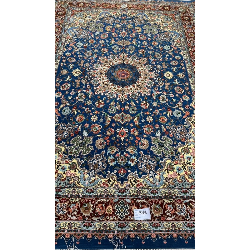 Exploring Isfahan's Colorful Rug Design Heritage