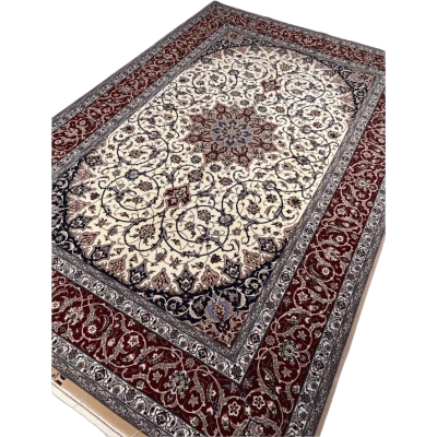 Silk-wool blend rug from the New Davarie Islimie collection, featuring a red and blue pattern, 7 kg in weight