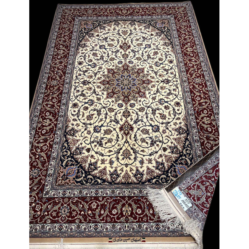 New Davarie Islimie silk-wool rug showcasing a white and red design, weighing 7 kg