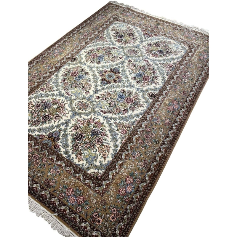 "Traditional Isfahan hand-knotted carpet with a vibrant beige color scheme."