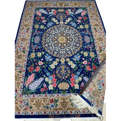 "Luxurious Persian rug, 220 cm x 152 cm, hand-knotted in Iran with intricate details in wool and silk by Saieed Davarie."