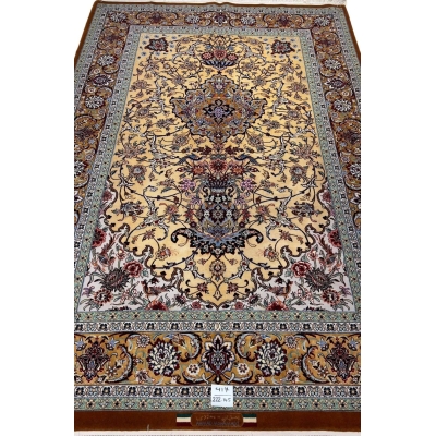 Exquisite Persian Isfahan rug, hand-knotted by Dehghan, featuring intricate floral patterns in wool and silk, with a size of 230 cm x 150 cm and a high knot density of 910,000 knots per square meter."