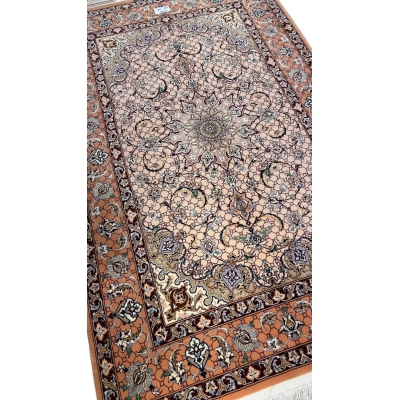 Premium Persian carpet with a wool and silk blend from master weaver Davarie.