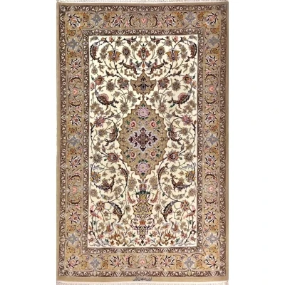 "Exquisite wool and silk Persian rug, hand-knotted in Isfahan, Iran. Size: 143 cm x 110 cm (4.7 feet x 3.6 feet). Features intricate Persian design with 810,000 knots per square meter. Luxurious home decor piece."