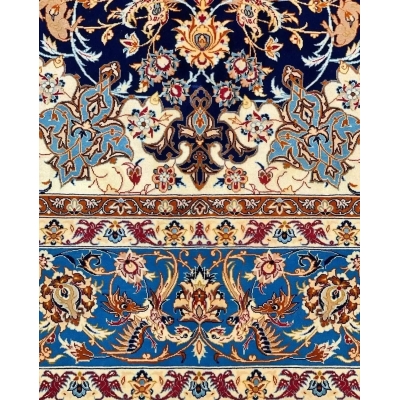 Beautiful 60-year-old Persian rug from Isfahan, handwoven with 1,000,000 knots per square meter.