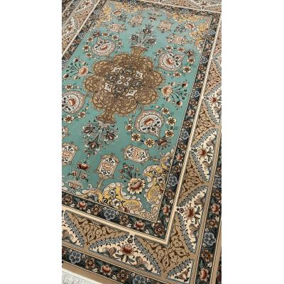 "Exquisite Isfahan Silk and Wool Rug – Handcrafted Persian Design, 6.9 x 4.7 ft."