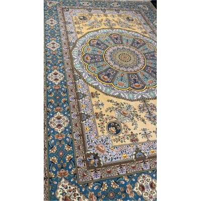 "Master Moeidie’s Isfahan rug showcasing detailed knot work and vibrant colors."