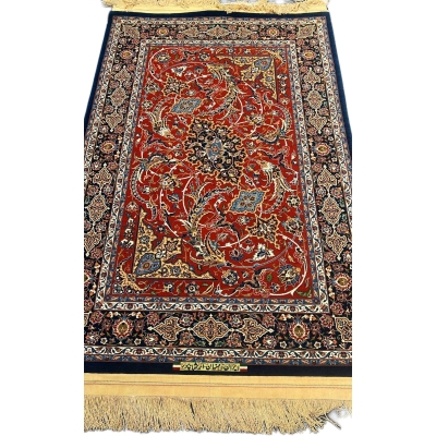 "Grandmaster Ahmad Shahabpour’s Persian rug – Silk and wool, hand-knotted, limited offer online"