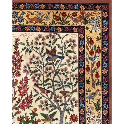 "Authentic Persian area rug by Grand Master Shahabpour, featuring intricate designs, handwoven in Isfahan, 150 x 100 cm."
