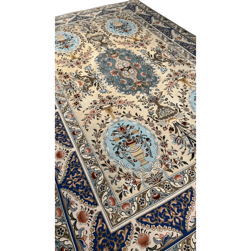 "Exquisite Isfahan rug by Master Moeidie, ideal as a statement piece for any space."