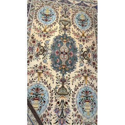 "Elegant handmade rug with 1,210,000 knots per m², perfect for traditional and modern interiors."