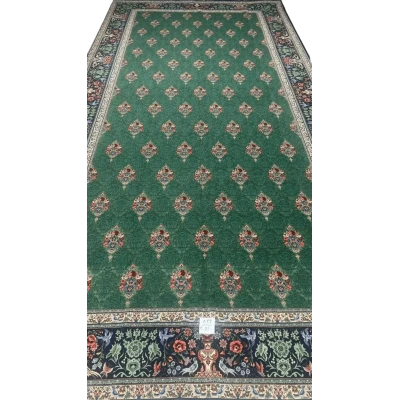 Full view of the unique 400 cm x 200 cm high knot density rug with elaborate floral motifs