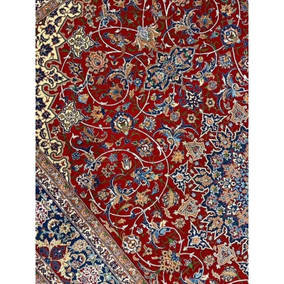 "Elegant hand-knotted Isfahan rug showcasing Persian craftsmanship and timeless beauty."