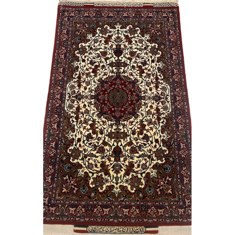 Fine small red and cream Seirafian Persian rug with intricate floral patterns.