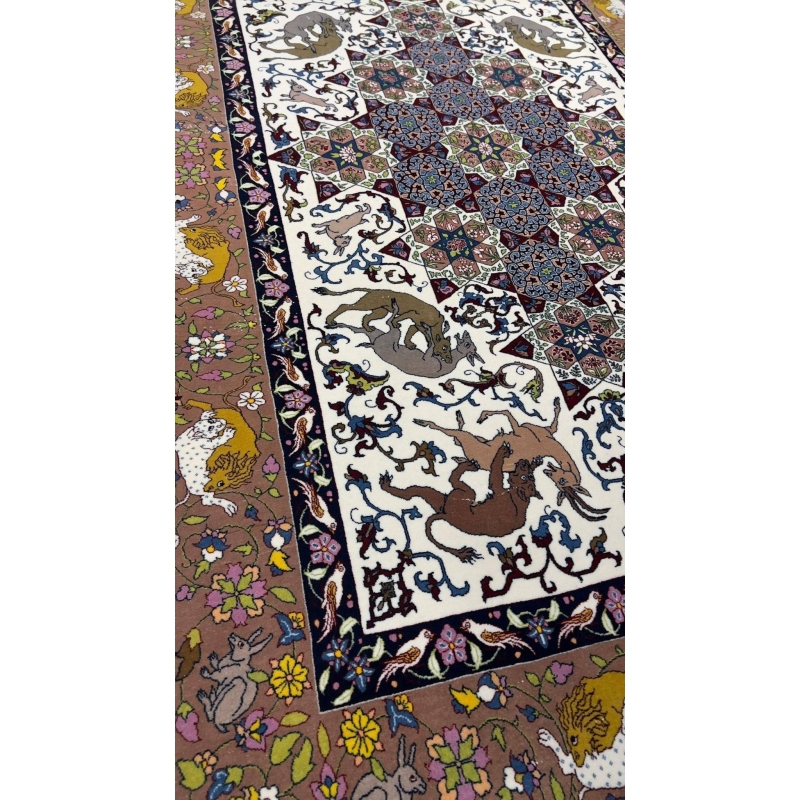 High-knot density Seirafian carpet in warm tones and detailed patterns.