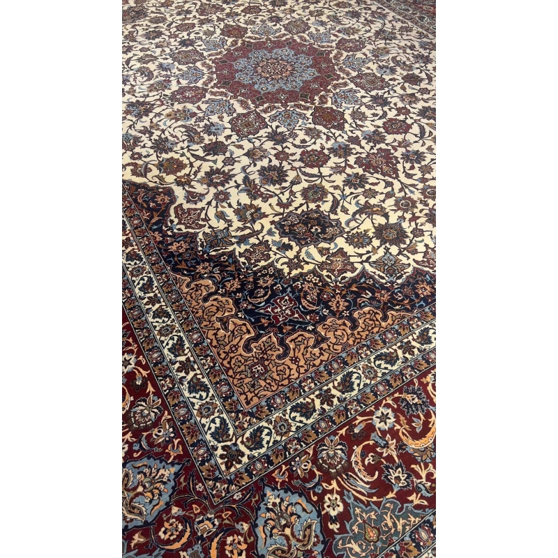 "High-quality Seirafian rug with intricate design details and vibrant natural dye colors."