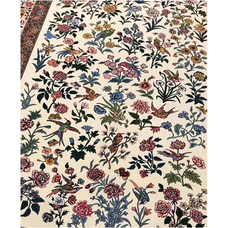 Silk warp and luxurious pile on authentic Seirafian Isfahan Persian rug