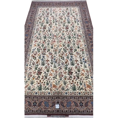 "Authentic Seirafian Isfahan rug hand-knotted in Iran, 350x200 cm"
