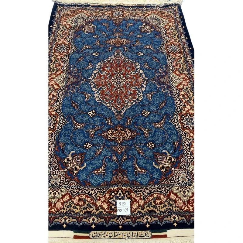 Luxurious Isfahan rug with intricate floral patterns and natural dye.