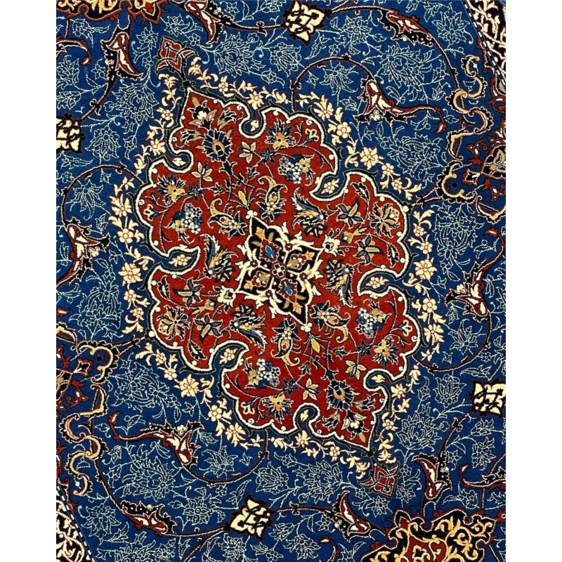 Farzad Seirafian rug from Isfahan with natural dyes and intricate craftsmanship.