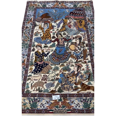 "Hand-knotted Persian wool rug from Isfahan, Iran – 175x105 cm, featuring an exquisite blend of wool and silk with a knot density of 810,000 knots per square meter, perfect for any luxury home decor."
