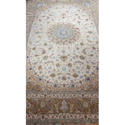 "Handcrafted Cream and Gold Persian Rug for large living room by artisan Habib from Isfahan, Iran."
