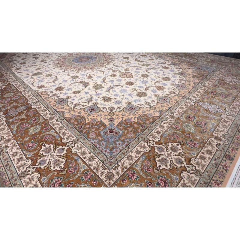 "Premium Persian wool and silk rug in gold and cream, perfect for transforming living room spaces."