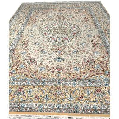 Isfahan rug featuring prominent medallion and rich patterns, in 350x250 cm size