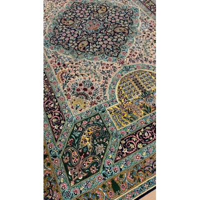 Detailed Border Design of Samavie Rug – A detailed view of the intricate border of the Samavie Persian rug, with vibrant patterns and an elegant floral motif, hand-knotted by skilled artisans in Isfahan, Iran.
