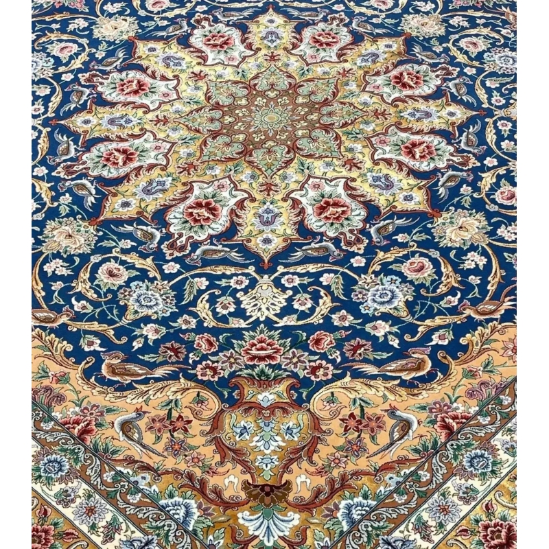 "Authentic Persian rug from Isfahan, Iran, made by Akhtarian. Handmade with wool and silk, 250 cm x 250 cm, showcasing a knot density of 810,000 knots/m²."