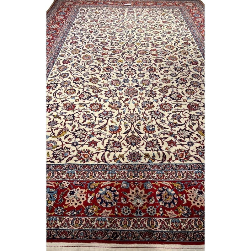 "Antique Isfahan handwoven traditional area rug, 320x219 cm with floral motifs"