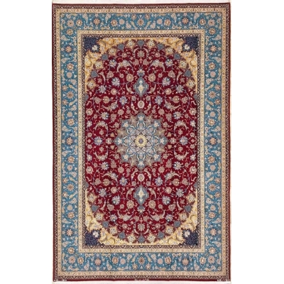 Hand-knotted Persian rug from Isfahan, Iran, featuring intricate silk and wool designs, measuring 300 cm x 200 cm.

