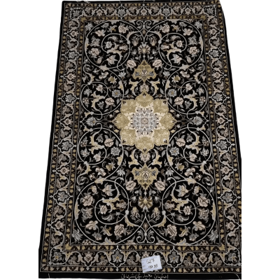"Authentic hand-knotted Persian rug from Isfahan, Iran, crafted from wool and silk by weaver Shahshani. Measuring 137 cm x 88 cm (4.5 x 2.9 feet), this elegant rug features a knot density of 810,000 knots per square meter, showcasing intricate traditional craftsmanship."