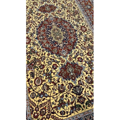 Master Khajeh's high knot density rug featuring a prominent medallion pattern
