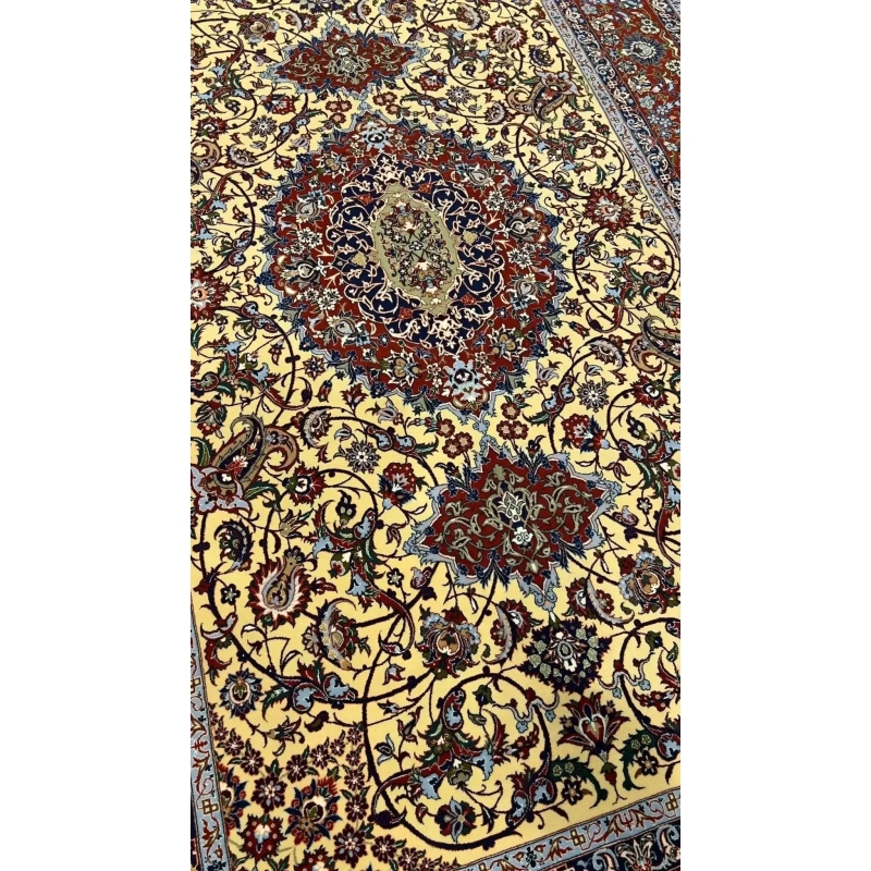 Master Khajeh's high knot density rug featuring a prominent medallion pattern