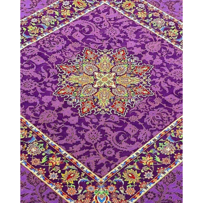"Luxurious square Persian rug in purple, measuring 200 cm x 200 cm. Handcrafted in Isfahan, Iran, with silk and wool materials, this rug offers 810,000 knots/m² for durability and elegance in any home setting."