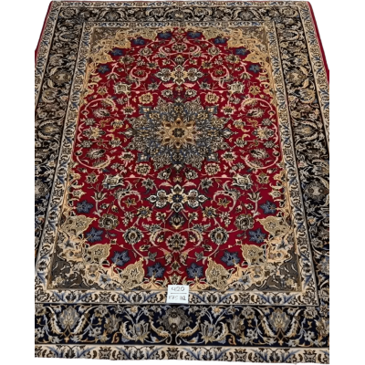  "Elegant Isfahan Persian rug, handmade with wool and silk. Decorative oriental rug perfect for home décor, size 5.7 feet x 3.6 feet, showcasing Persian craftsmanship."







