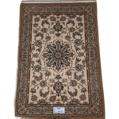 "Hand-knotted Persian Mohaghegh rug – 110x75 cm, crafted with wool and silk, featuring intricate designs and 810,000 knots per square meter, adding timeless elegance to any space."






