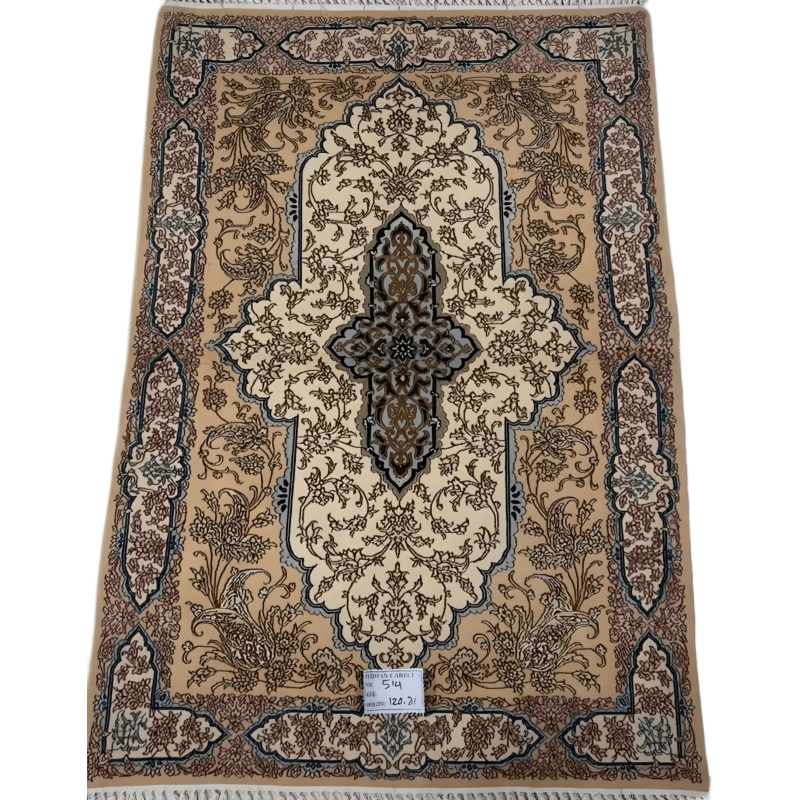 "Hand-knotted Persian rug – 120x80 cm, crafted with wool and silk, featuring 810,000 knots per square meter, a perfect addition to elevate any room's decor." ​​